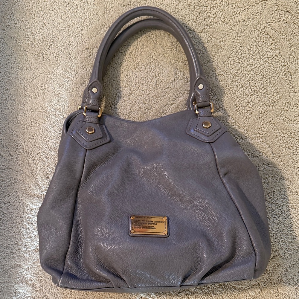 Marc Jacobs Gray Shoulder Bag with Slouchy Design